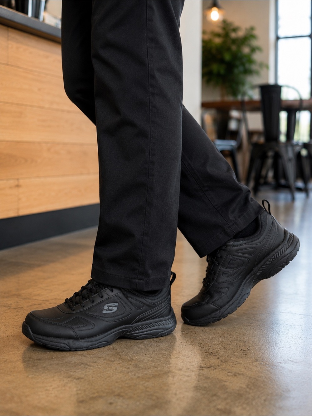 Skechers Work Slip Resistant Women 9.5W Black Memory Foam Wide Fit Shoes